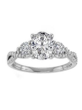 🆕 1.7 CT Oval Moissanite Diamond Three-Stone Infinity Twist Band Ring